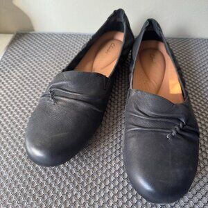 Clarks Leather Upper Size 8.5 M